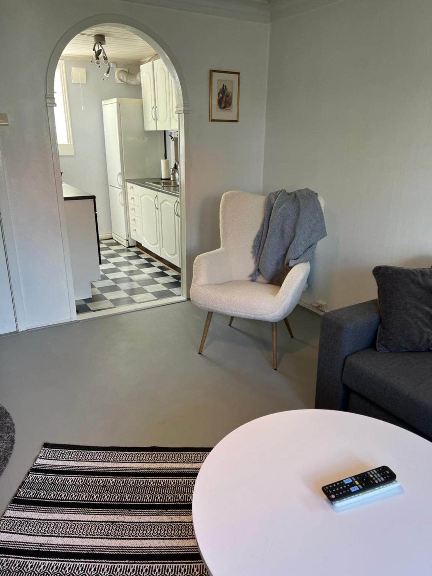 Lite Hus Med Egen Inngang - Sentral Beliggenhet Haugesund Exteriör bild